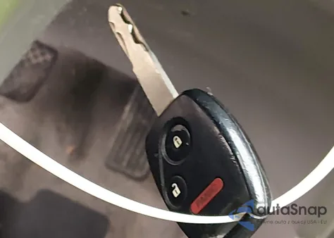 2010 Honda Insight Lx z USA, uszkodzony, nr VIN JHMZE2H57AS028046